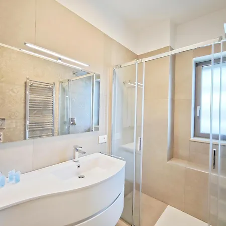 Nova Loft 바리